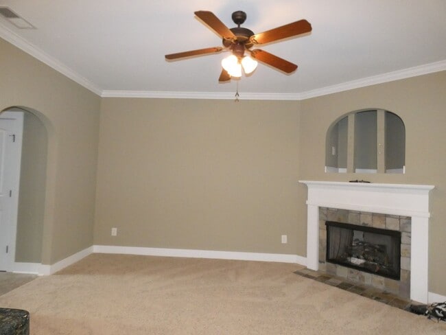 Building Photo - Home for rent in River Pointe!!