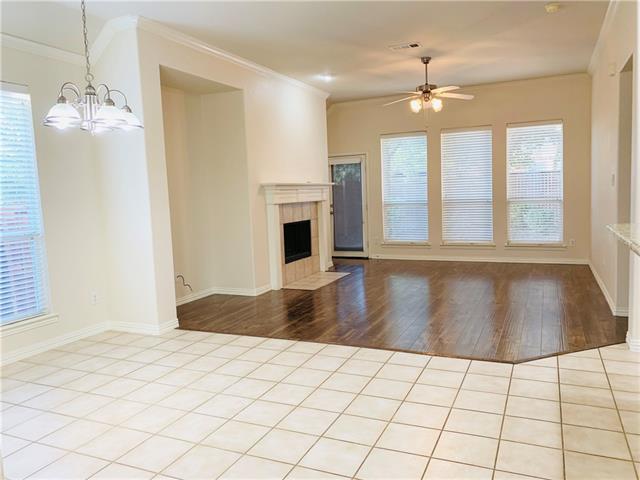 Building Photo - 1505 Somerset Dr