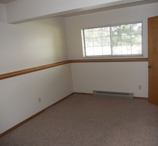 Building Photo - 3531 Windmill Dr