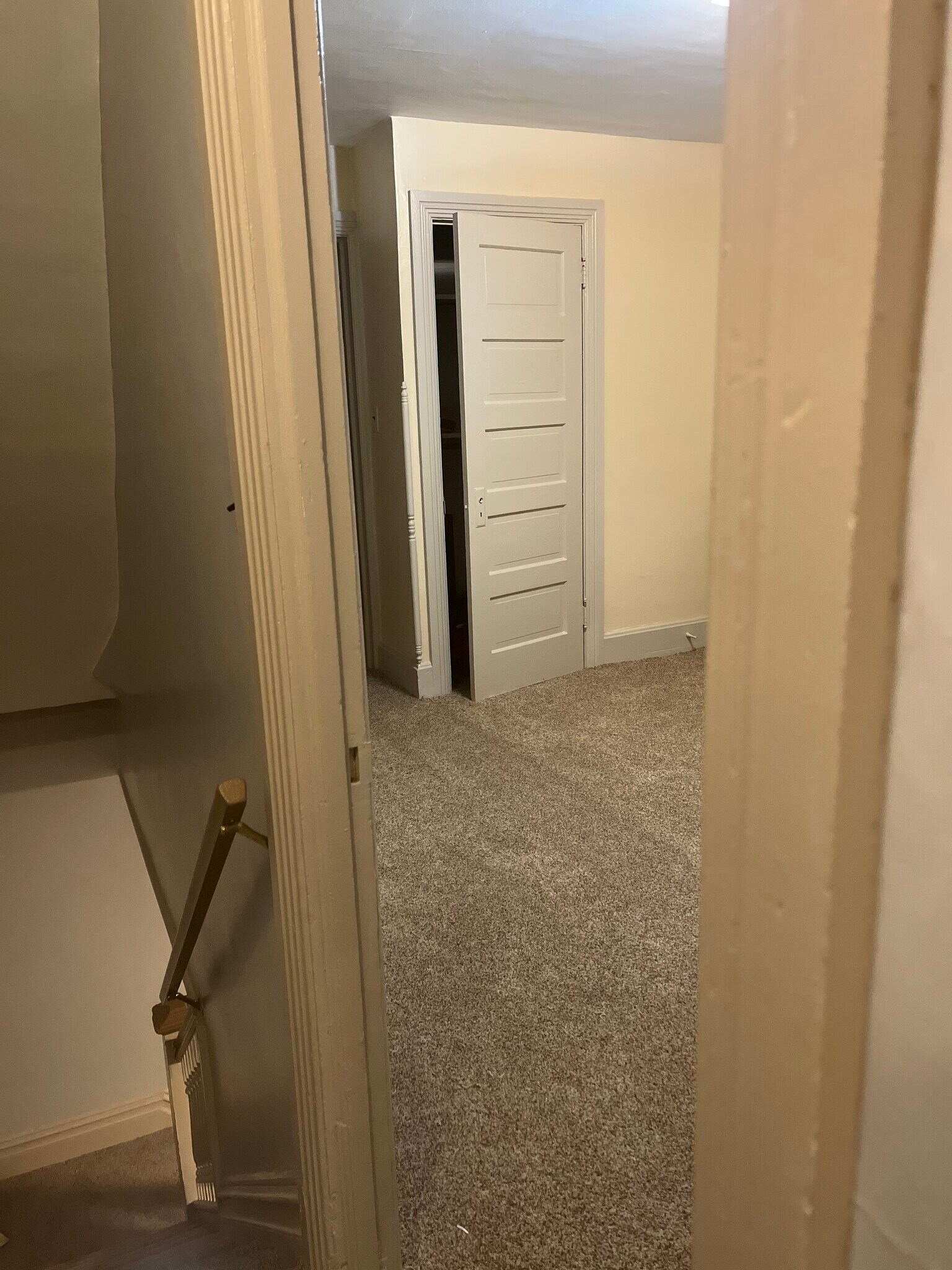 den/study/TV room - 35 S Rosanna St