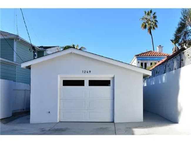 Building Photo - New construction house in La Jolla. Gustavo Lopez AMSI