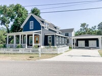 Building Photo - 764 E 2nd St