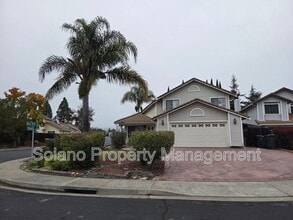 Building Photo - 1204 Shell Ct