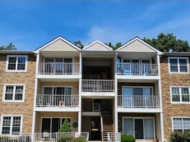 Building Photo - 58 Mulberry Ct