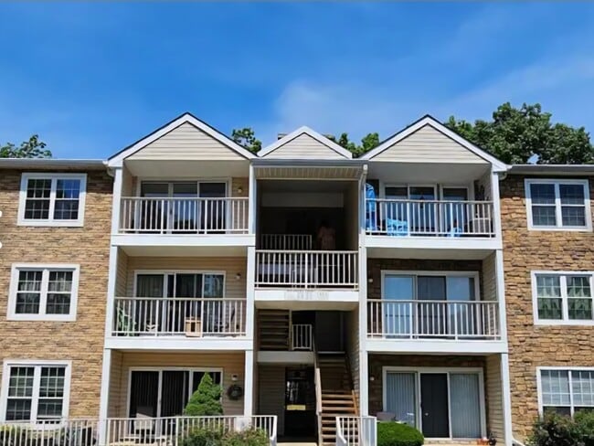 Building Photo - 58 Mulberry Ct