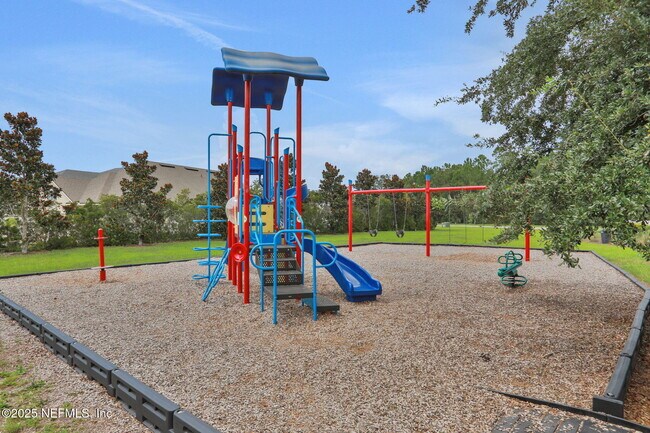 Building Photo - 277 Sandstone Dr