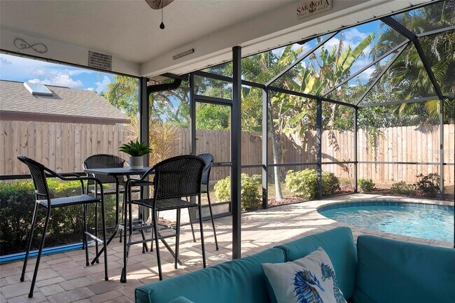 Building Photo - 6552 Waterford Cir