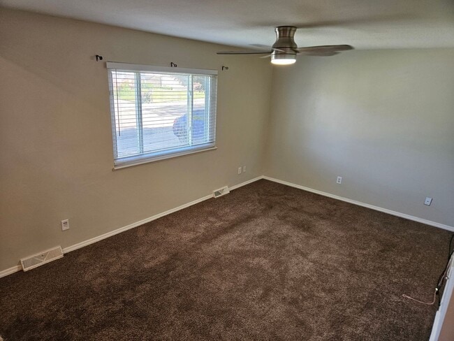 Building Photo - Charming 3-bedroom, 2-bathroom home