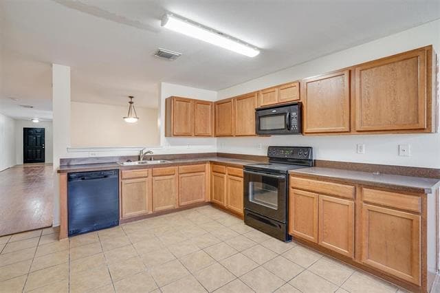 Building Photo - 13196 Cleburne Dr