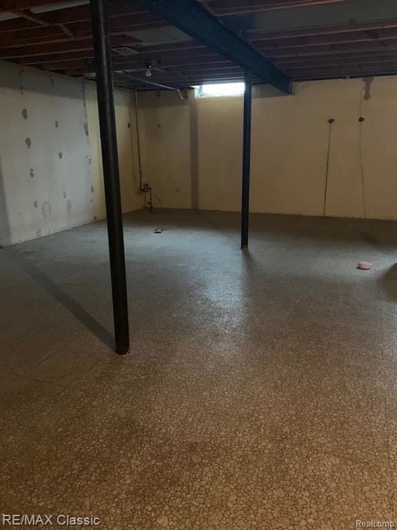 Building Photo - 43056 Devon Ln