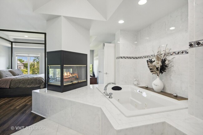 Building Photo - 13161 Wood Duck Dr