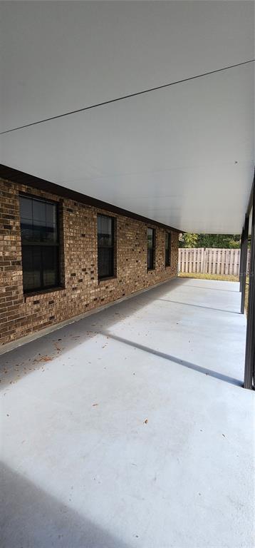 Building Photo - 25335 SW 17th Ave
