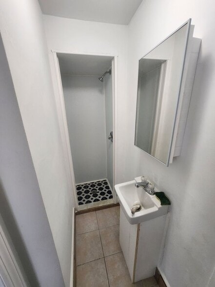 Building Photo - 80 N Highland Ave