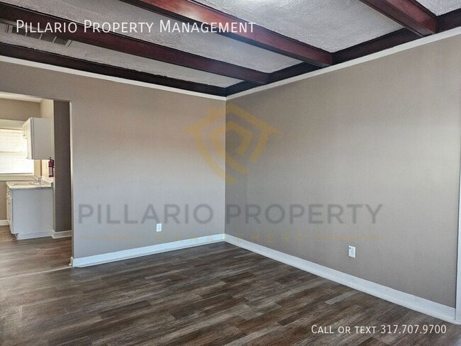 Building Photo - 633 E 38th St