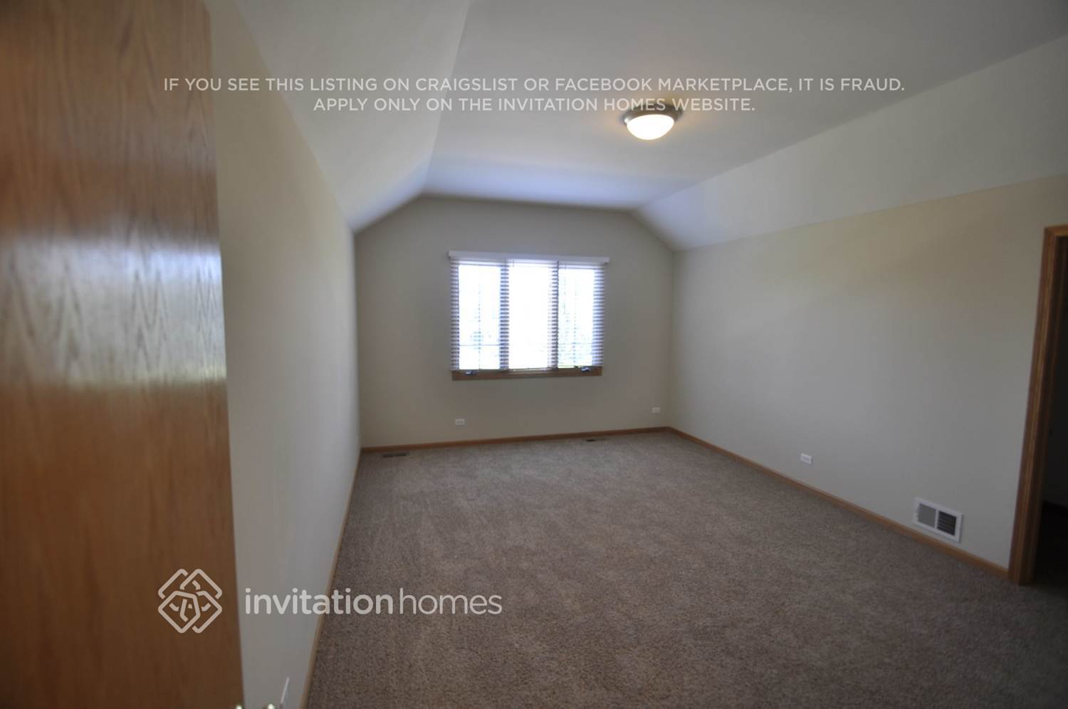 Building Photo - 25211 Monroe Ct