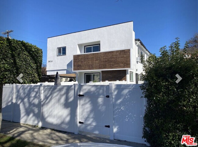 Building Photo - 3824 Keystone Av