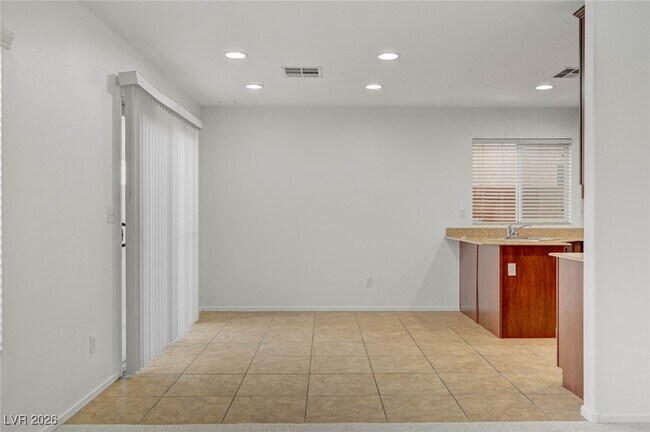 Building Photo - 9947 Corbridge St