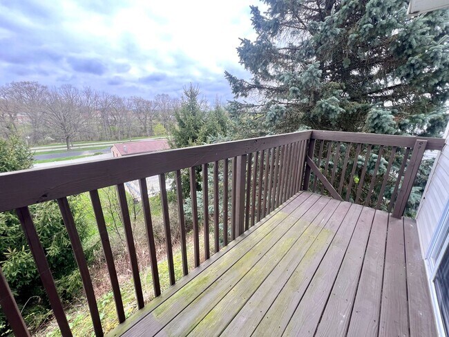 Building Photo - Cranberry Township - 3 Bedroom 2.5 Bathroo...