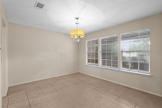 Building Photo - 11614 Tanglebriar Trail
