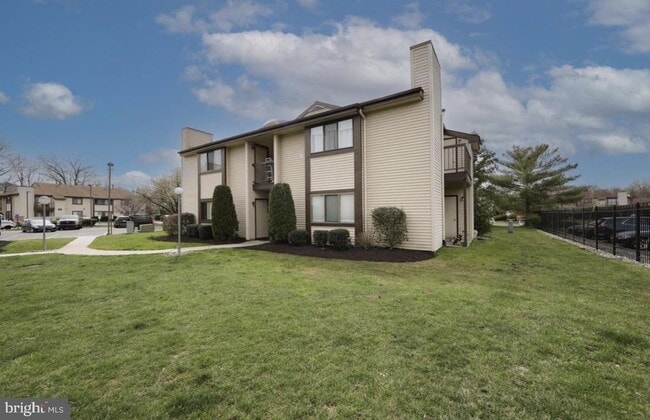 Building Photo - 504 Britton Pl