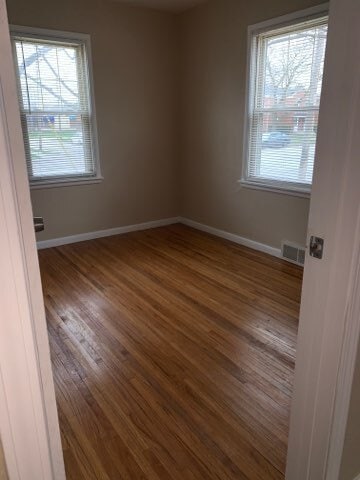 Building Photo - 1205 Van Wie Ave