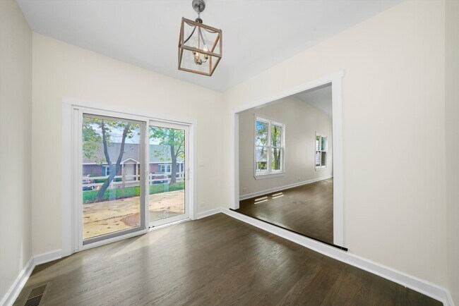 Building Photo - 9771 W 143rd St