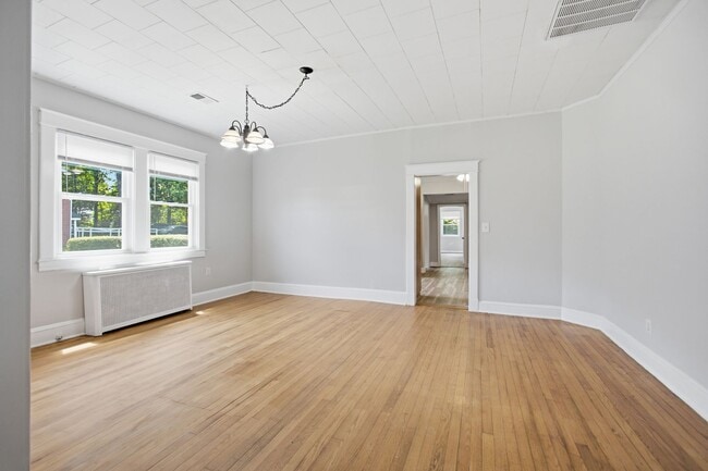 Building Photo - 801 Annapolis Rd