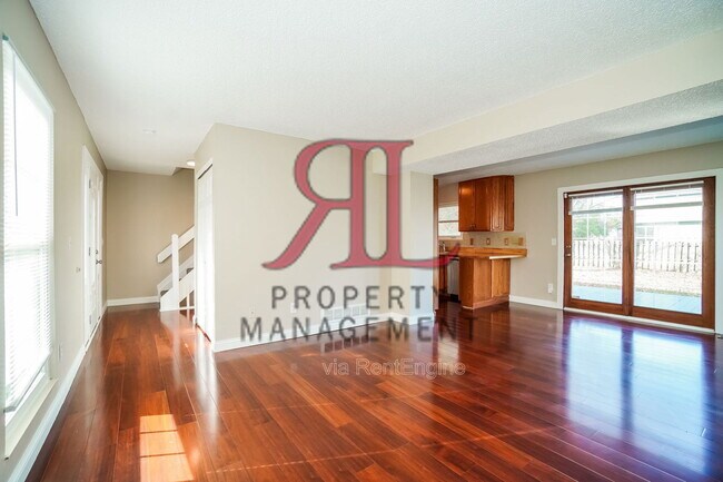 Building Photo - 5066 Ivywild Ave