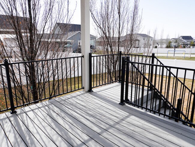 Building Photo - 2274 S 50 E