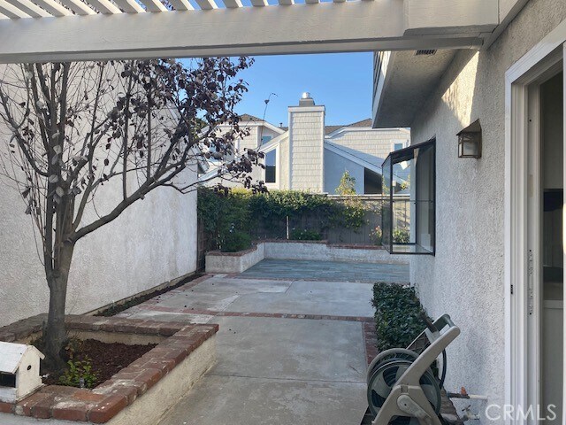 Building Photo - 12 Amberleaf