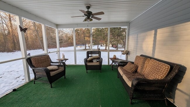 Building Photo - 244 Kennedy Hill Rd