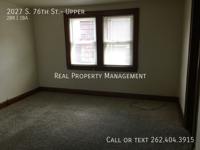 Building Photo - 2027 S 76th St