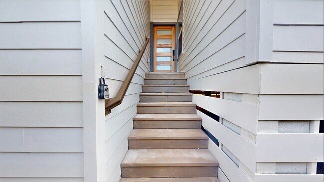 Building Photo - 12236 Kirkgard Dr