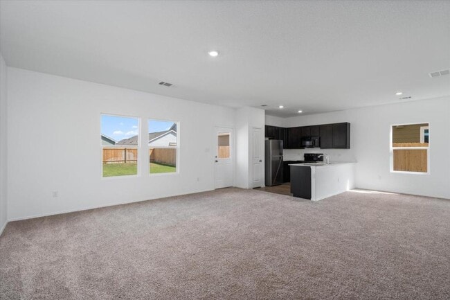 Building Photo - 301 Freshwater Dr