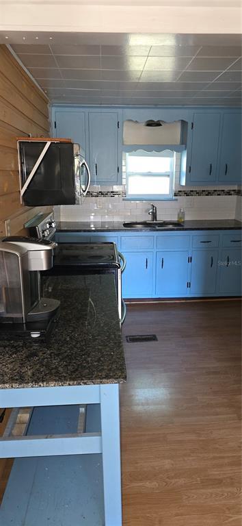 Building Photo - 315 Virginia St