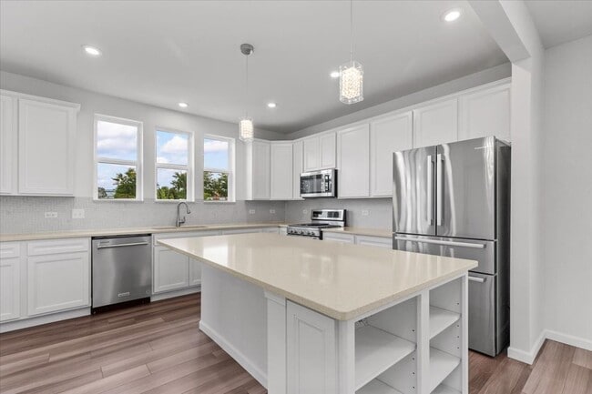 Building Photo - 2824 Briargate Dr