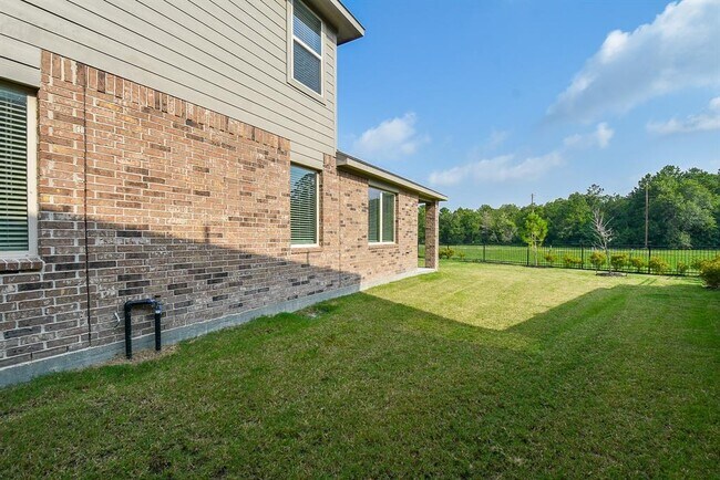 Building Photo - 9205 Inland Leather Ln