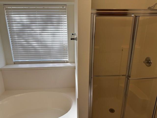 Building Photo - 105 Great Oaks Dr