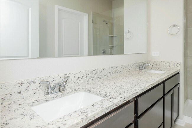 Building Photo - Live, love, and grow in this charming townhome!