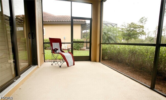 Building Photo - 11070 Esteban Dr