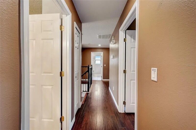 Building Photo - 139 Miro Dr