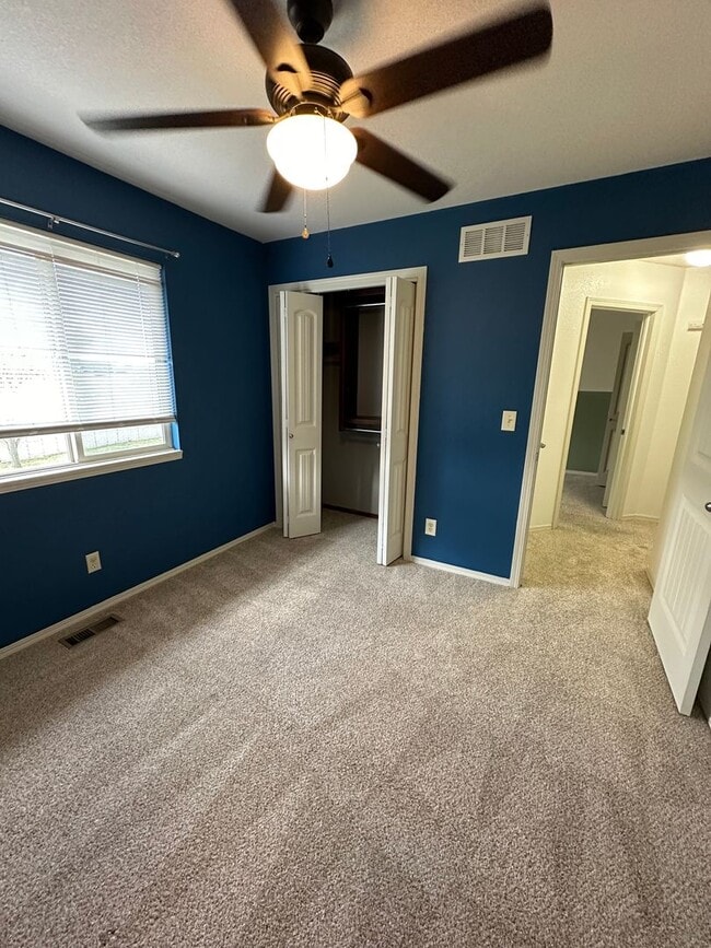 Building Photo - Beautiful Updated 5 Bedroom Home - Derby ,KS