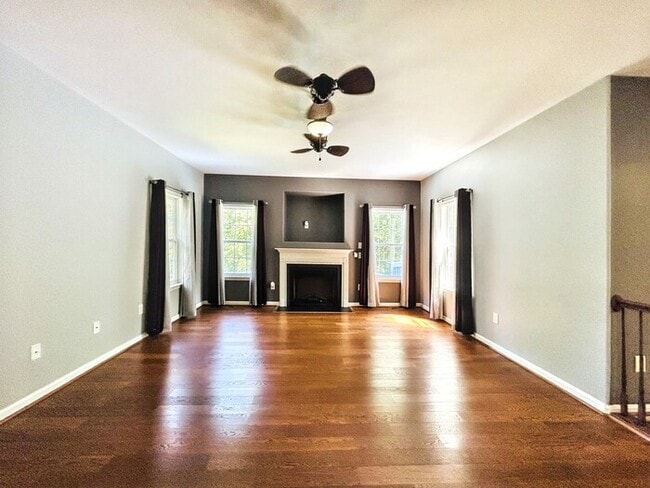 Building Photo - 1008 Black Oak Ct