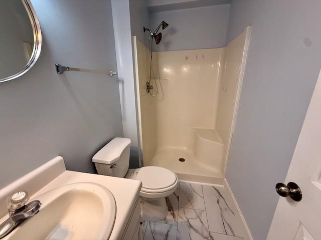 Building Photo - 1000 Meadowgreen Dr