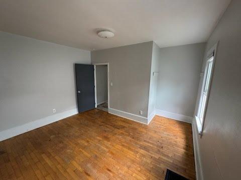 Building Photo - 820 N State St