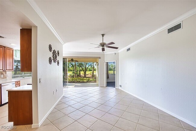 Building Photo - 3071 Meandering Way