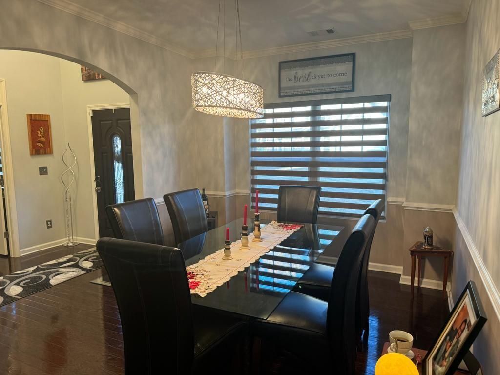 Building Photo - 1489 Washington Rose Ave