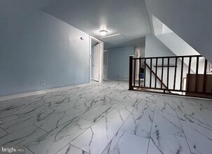 Building Photo - 110 S Broad St