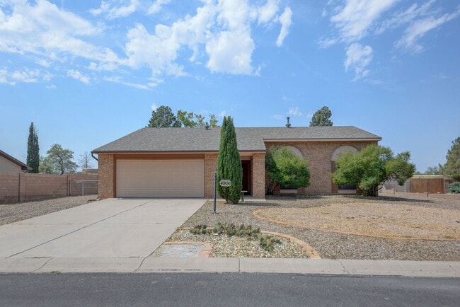 Primary Photo - Amazing Three Bedroom in Heart of Rio Rancho!