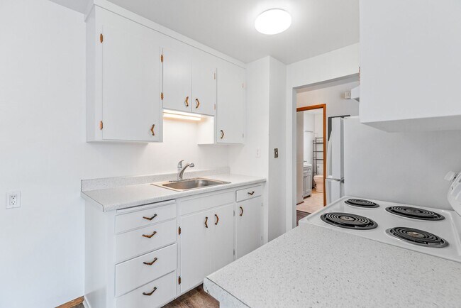 Building Photo - 5152
